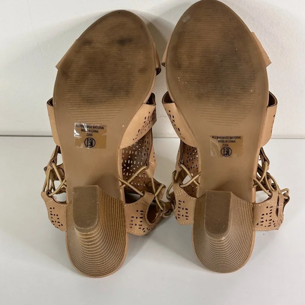 Y-Not Womens Ruuka Nubuck Block Heel Cutout Sandals Size 8.5M Tan